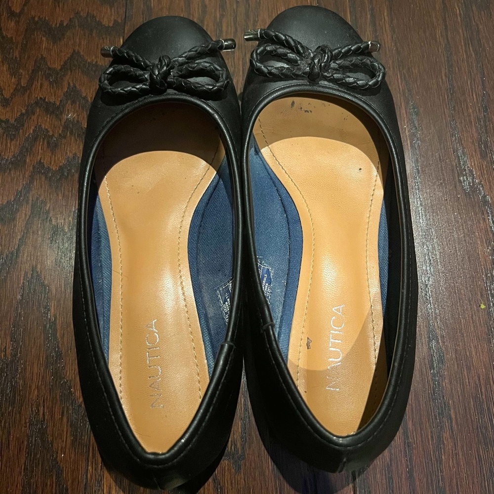 Nautica Flat Shoes